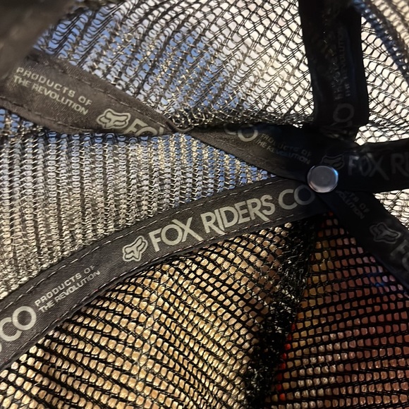 Fox Riders Co hat - Picture 3 of 3